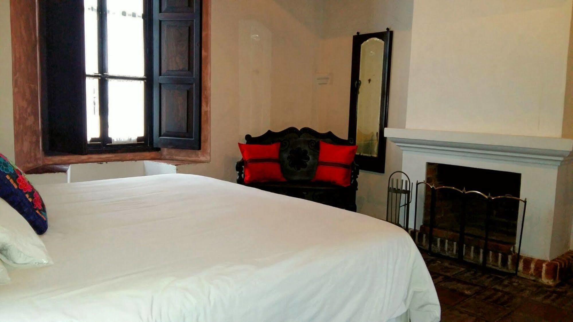 Hotel Monasterio 危地马拉安地瓜 外观 照片